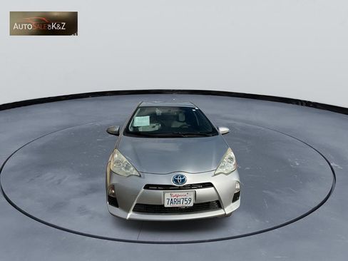 Used 2016 Toyota Prius C Two FWD image 1