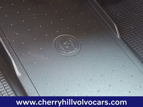 New 2026 Volvo XC40 B5 Plus w/ Protection Package Premier image 24