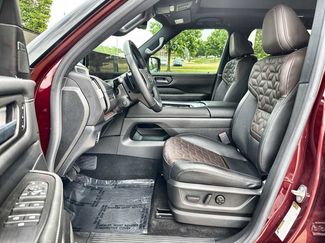 Used 2025 Nissan Armada Platinum RWD video 2