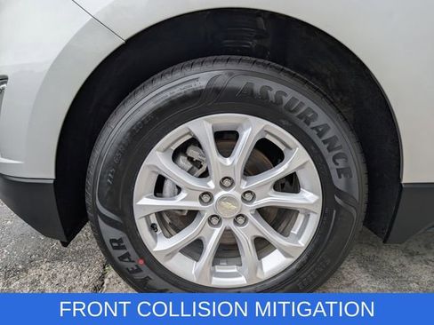 Used 2019 Chevrolet Equinox LT w/ Driver Convenience Package AWD/4WD image 6