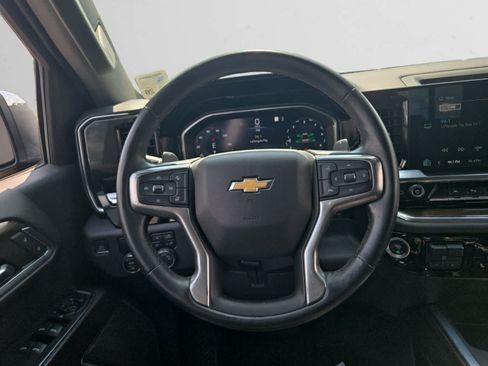 Used 2022 Chevrolet Silverado 1500 LT w/ Texas Edition Plus RWD image 11