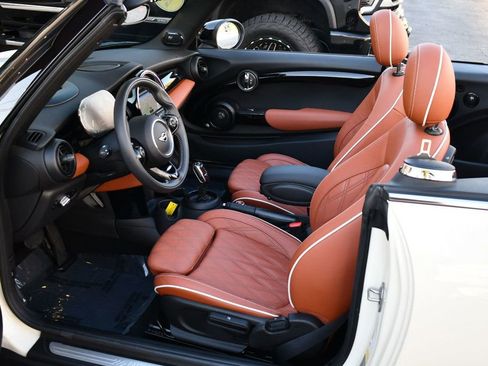 Used 2021 MINI Cooper S image 52