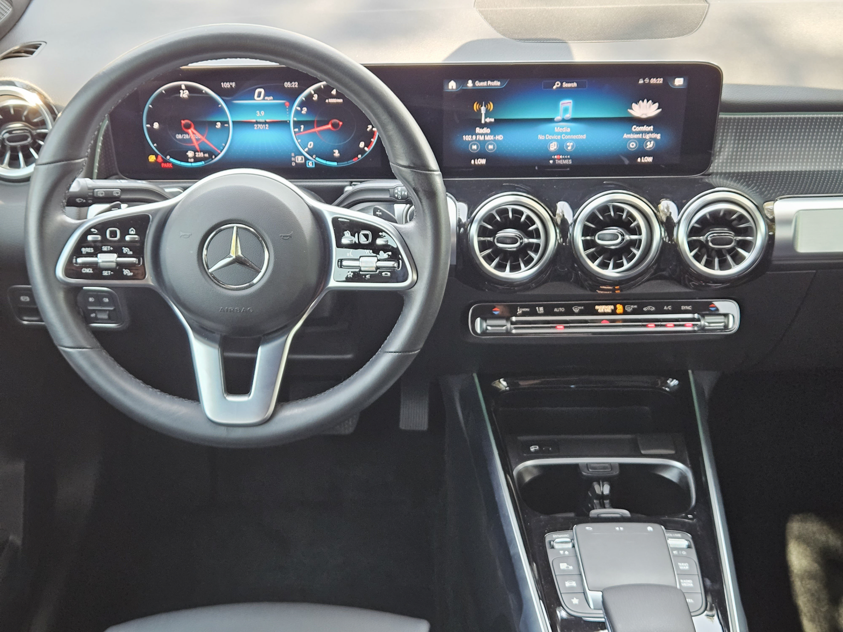 Used 2022 Mercedes-Benz GLB 250 image 21