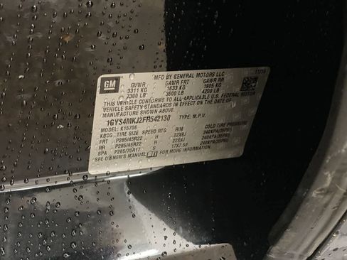 Used 2015 Cadillac Escalade Luxury image 28