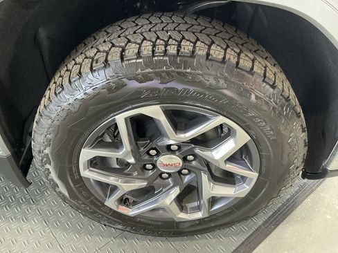 Used 2026 GMC Sierra 1500 SLT w/ SLT Premium Package image 55