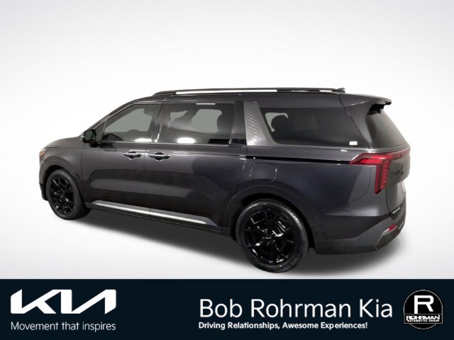 Used 2025 Kia Carnival SX Prestige FWD image 5
