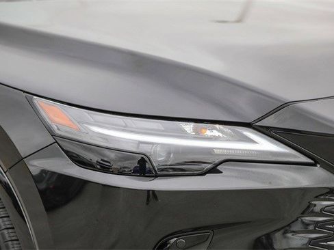 Used 2024 Lexus RX 350 Premium image 8