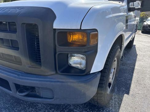Used 2008 Ford F350 XL image 9
