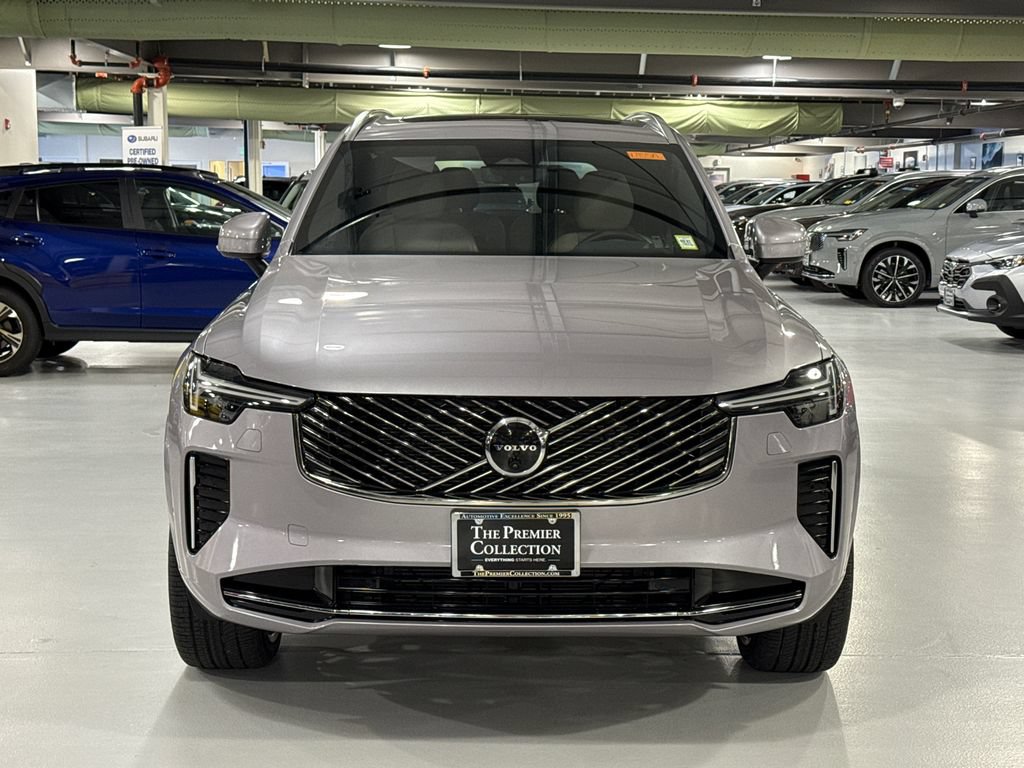 Used 2026 Volvo XC90 B6 Plus w/ Protection Package Premier AWD/4WD image 6