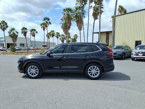 Certified 2025 Honda CR-V EX image 5