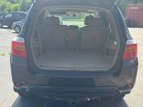 Used 2010 Toyota Highlander SE AWD/4WD image 5