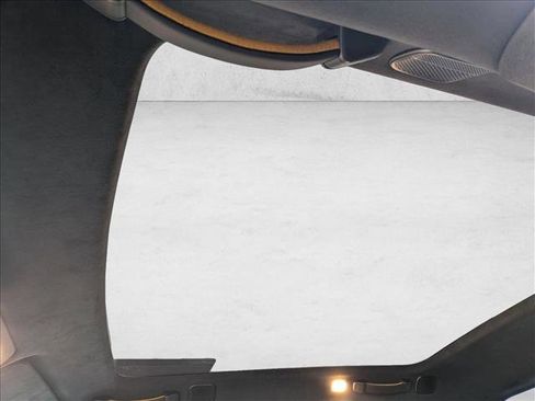 Used 2023 Rivian R1T Adventure image 17