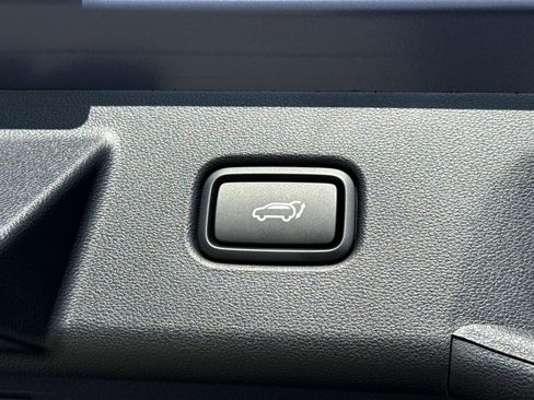 New 2026 Hyundai Tucson Limited image 9