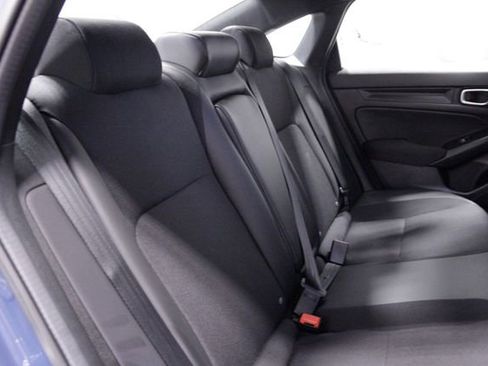 Certified 2025 Honda Civic Sport image 18