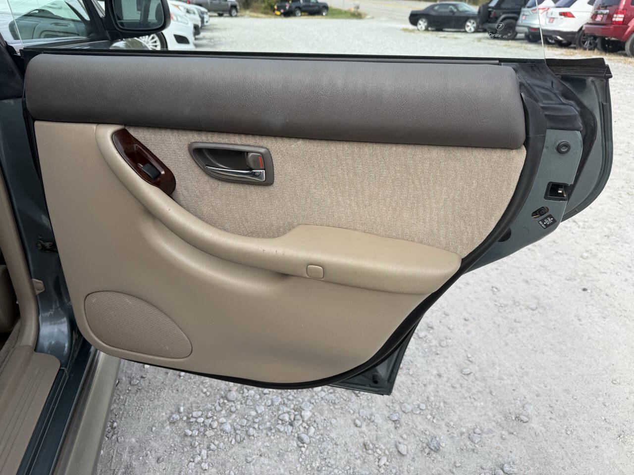 Used 2000 Subaru Outback Wagon AWD/4WD image 15