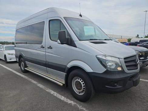 Used 2016 Mercedes-Benz Sprinter 2500 image 1