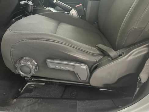 Used 2018 Jeep Wrangler Unlimited Sahara AWD/4WD image 52