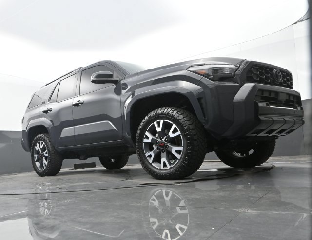 Used 2025 Toyota 4Runner TRD Sport Premium AWD/4WD image 24