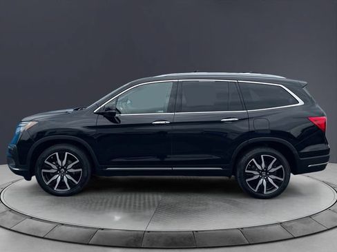 Used 2019 Honda Pilot Touring image 2