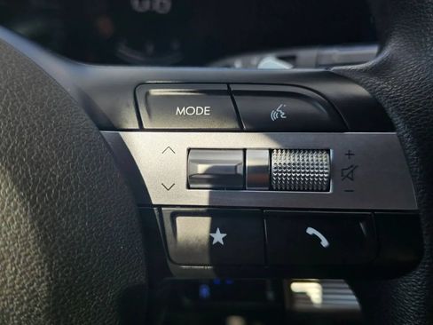 Used 2025 Hyundai Sonata SEL FWD image 19