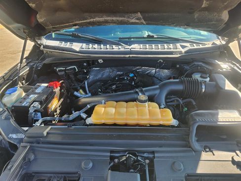 Used 2015 Ford F150 XLT w/ Equipment Group 301A Mid AWD/4WD image 8