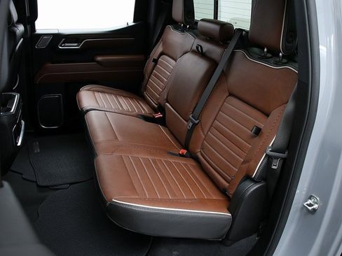 Used 2025 GMC Sierra 1500 Denali Ultimate image 14