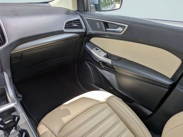 Used 2022 Ford Edge SEL AWD/4WD image 18