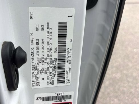 Used 2023 Toyota Tundra Limited w/ Power Package image 31