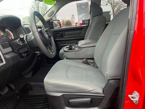 Used 2018 RAM 1500 Express w/ Express Value Package image 10