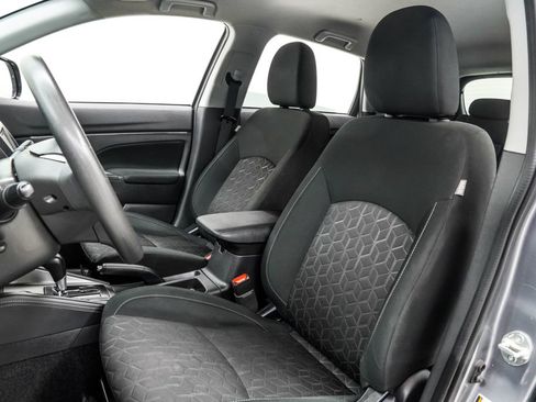 Used 2024 Mitsubishi Outlander Sport ES AWD/4WD image 15