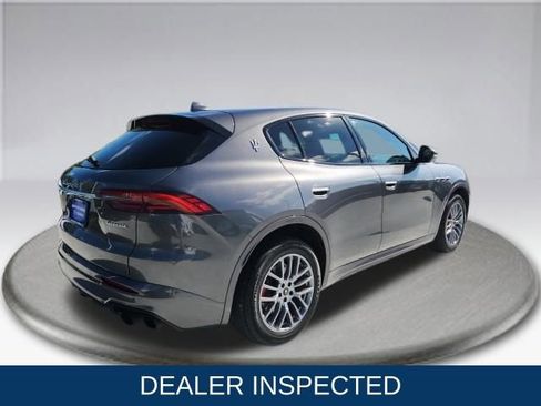 Used 2023 Maserati Grecale GT image 11