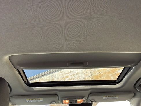 Used 2020 Honda Civic EX-L image 28