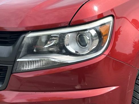 Used 2015 Chevrolet Colorado Z71 AWD/4WD image 9