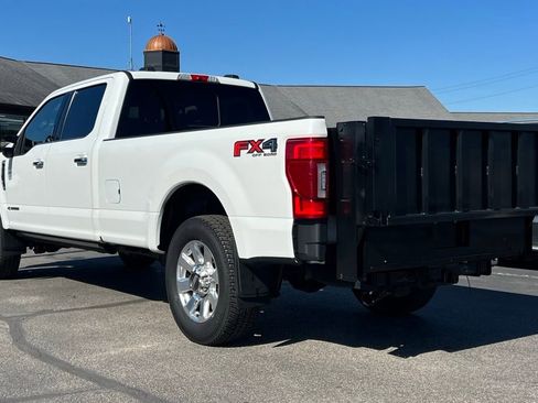 Used 2022 Ford F250 Platinum w/ FX4 Off-Road Package image 7