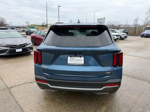 New 2026 Kia Sorento SX Prestige AWD/4WD image 3