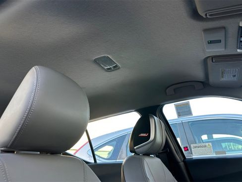 Used 2024 Nissan Kicks SR w/ SR Premium Package image 19