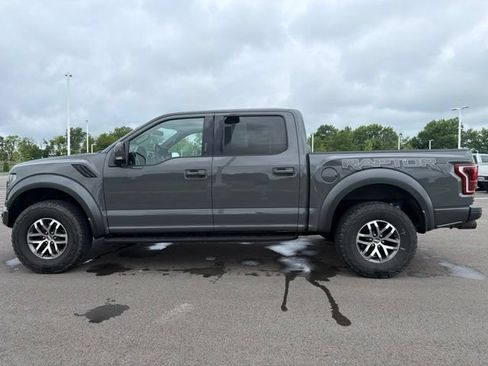 Used 2018 Ford F150 Raptor w/ Equipment Group 802A Luxury AWD/4WD image 12