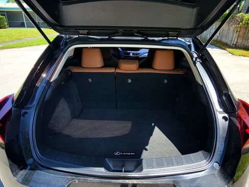Used 2021 Lexus UX 200 w/ Accessory Package (Z2) FWD image 15