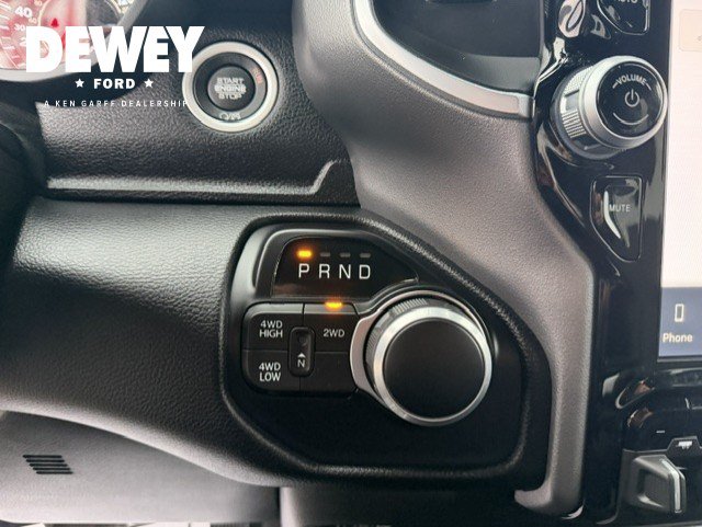 Used 2024 RAM 2500 Big Horn w/ Towing Technology Group AWD/4WD image 21