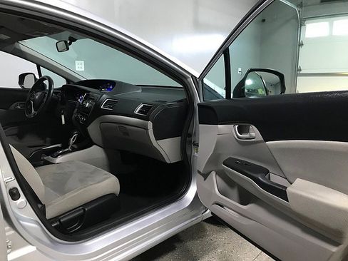 Used 2013 Honda Civic LX image 12