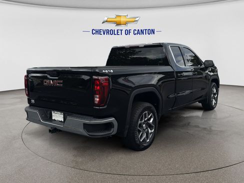 Used 2023 GMC Sierra 1500 SLE AWD/4WD image 5