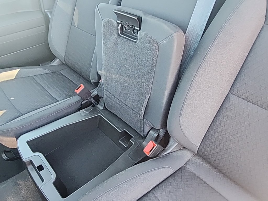 Used 2025 Chevrolet Silverado 1500 LT RWD image 23