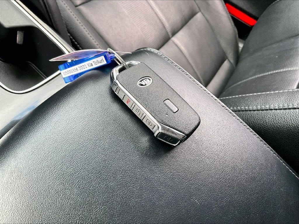 Used 2021 Kia Telluride EX w/ Towing Package AWD/4WD image 29