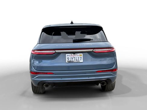 Used 2023 Lincoln Corsair Standard w/ Equipment Group 101A image 4