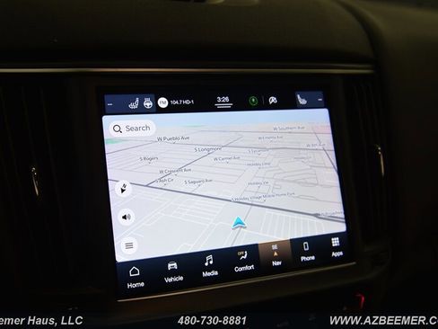 Used 2021 Maserati Levante image 29