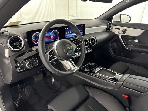 Certified 2026 Mercedes-Benz CLA 250 image 4