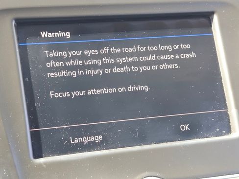 Used 2020 Chevrolet Equinox LT image 20