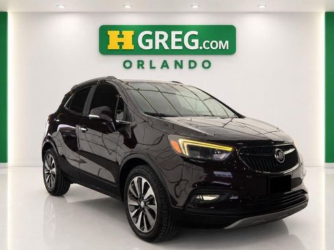 Used 2018 Buick Encore Essence FWD image 4