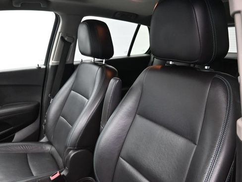 Used 2015 Chevrolet Trax LTZ FWD image 10