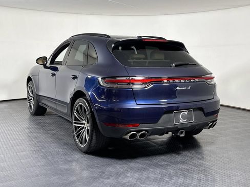 Certified 2019 Porsche Macan S AWD/4WD image 3